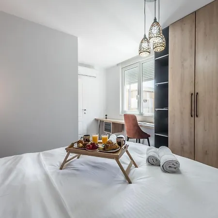 Luxury Seaview With Big Terrace And Jacuzzi Durrës
