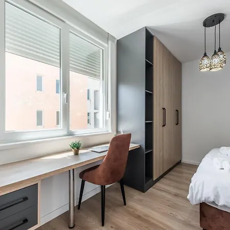 Luxury Seaview With Big Terrace And Jacuzzi Lejlighed Durrës