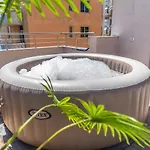 Luxury Seaview With Big Terrace And Jacuzzi Durrës