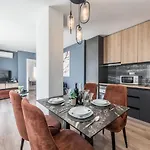 Luxury Seaview With Big Terrace And Jacuzzi Durrës