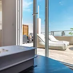 Luxury Seaview With Big Terrace And Jacuzzi Appartement *
