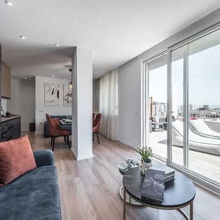 Luxury Seaview With Big Terrace And Jacuzzi * دراس
