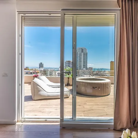 شقة Luxury Seaview With Big Terrace And Jacuzzi دراس