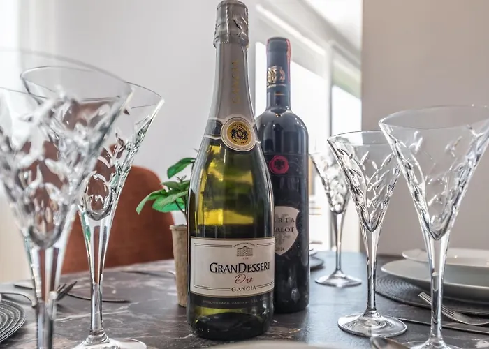 Luxury Seaview With Big Terrace And Jacuzzi شقة دراس