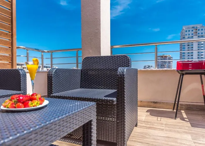 Luxury Seaview With Big Terrace And Jacuzzi Durrës